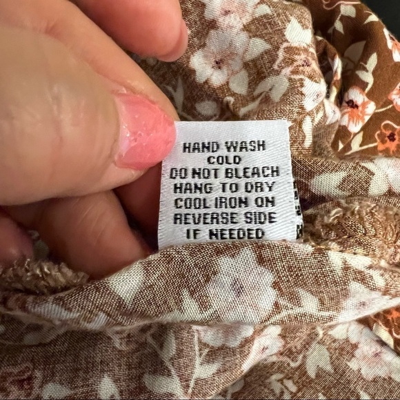 Vine & Valley smocked bodice fit and flare dress, floral print, fits a size S - Picture 9 of 13